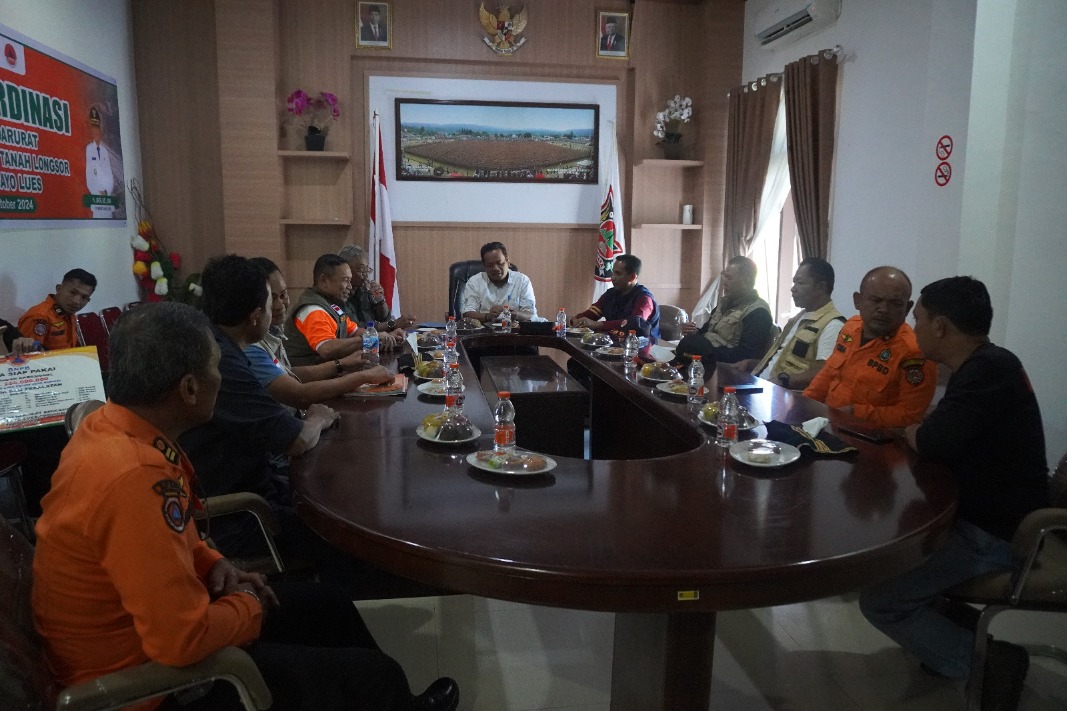 Provinsi Aceh Berikan Bantuan Logistik dan Peralatan