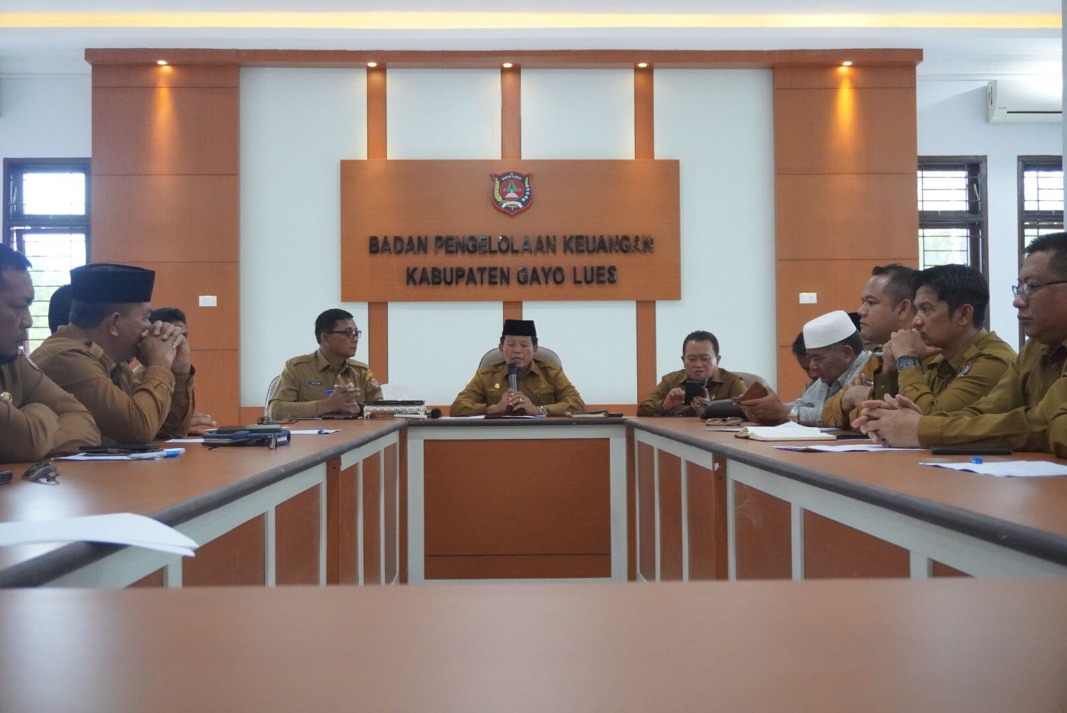 Rapat Penyusunan Renstra, Wakil Bupati Tegaskan Harus Selesai Dalam Dua Hari 